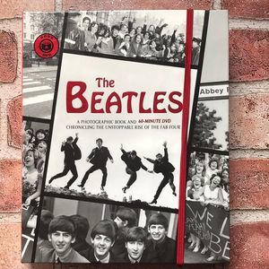 The Beatles A Photographic Book & 60 Minute DVD